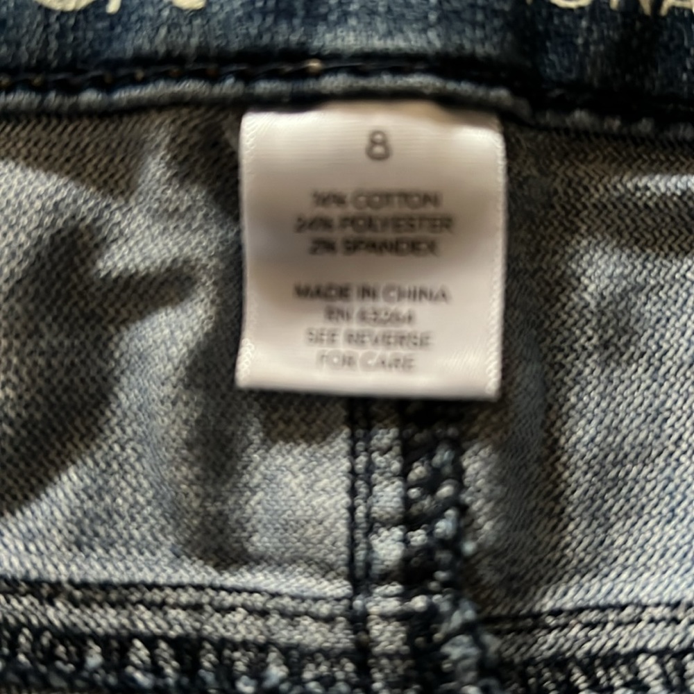 Westport Signature Fit Size 8 shorts 6” inseam - Picture 4 of 9